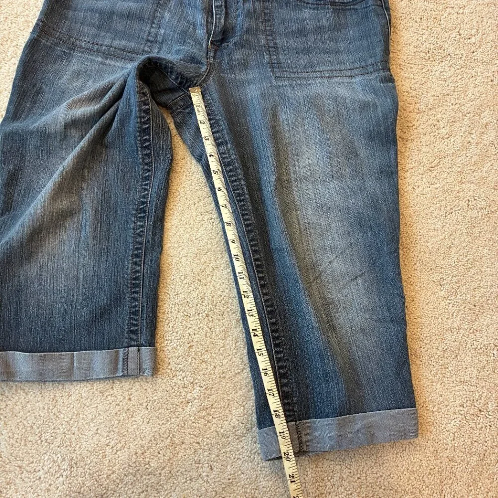 Faded Glory Capri Jeans Faded Cuffed Leg Bottoms - Picture 10 of 10